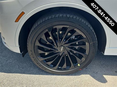 New 2026 Lincoln Aviator Reserve AWD/4WD image 8