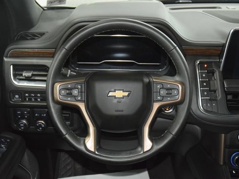 Used 2024 Chevrolet Suburban High Country w/ Max Trailering Package AWD/4WD image 36