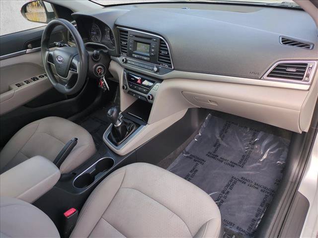 Used 2018 Hyundai Elantra SE FWD image 20