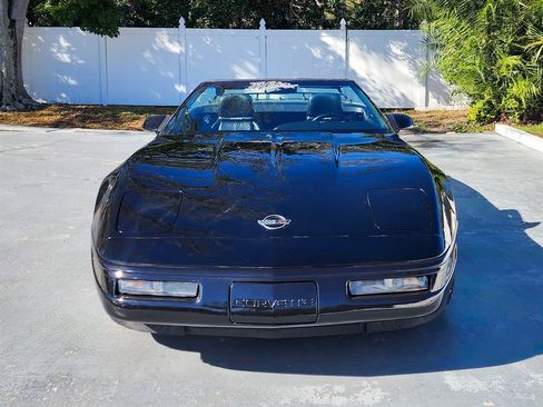 Used 1992 Chevrolet Corvette Convertible image 3
