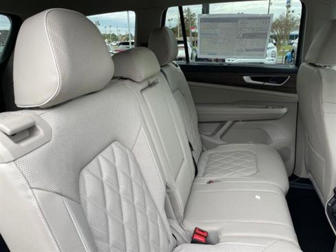New 2026 Volkswagen Atlas SEL Premium R-Line AWD/4WD image 11