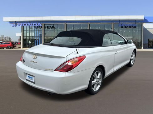 Used 2006 Toyota Solara SLE FWD image 4