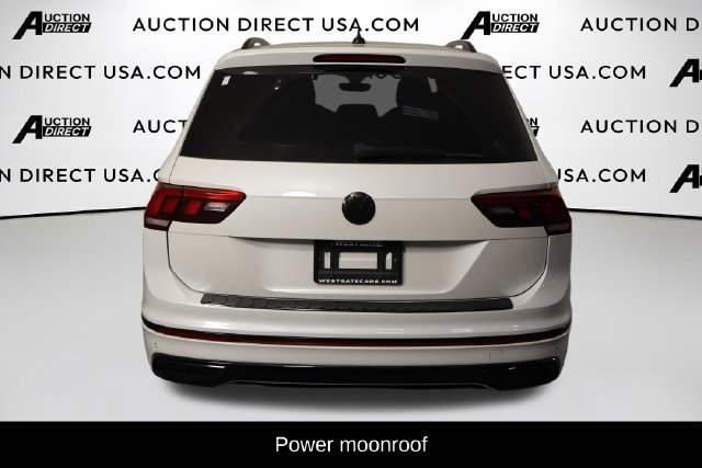 Used 2023 Volkswagen Tiguan SE R-Line FWD image 3