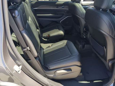 New 2026 Jeep Grand Cherokee L Limited AWD/4WD image 22