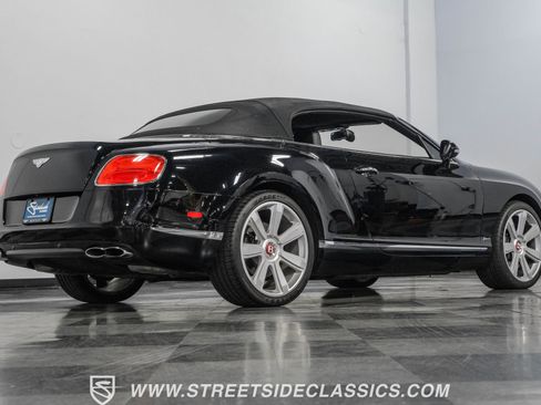 Used 2014 Bentley Continental GT image 28