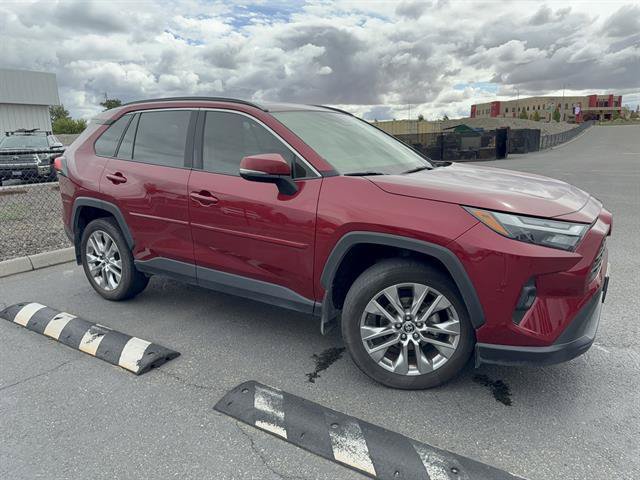Certified 2023 Toyota RAV4 XLE Premium AWD/4WD image 33