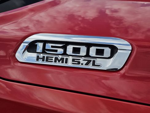 Used 2019 RAM 1500 Laramie image 7