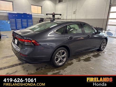 Used 2024 Honda Accord EX image 5