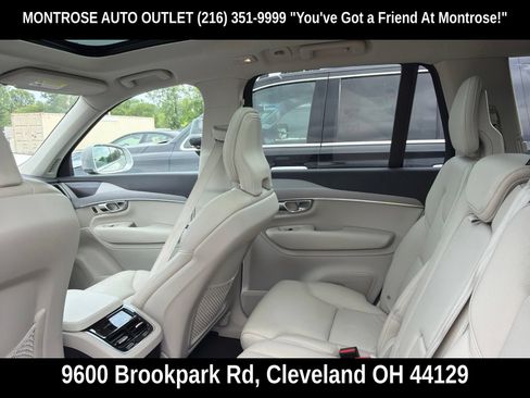 Used 2023 Volvo XC90 B5 Core w/ Climate Package AWD/4WD image 6