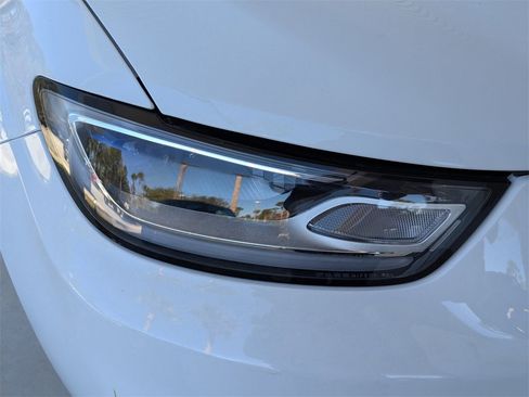 New 2026 Chrysler Pacifica Select image 9