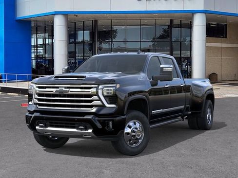 New 2026 Chevrolet Silverado 3500 High Country w/ High Country Premium Package AWD/4WD image 6