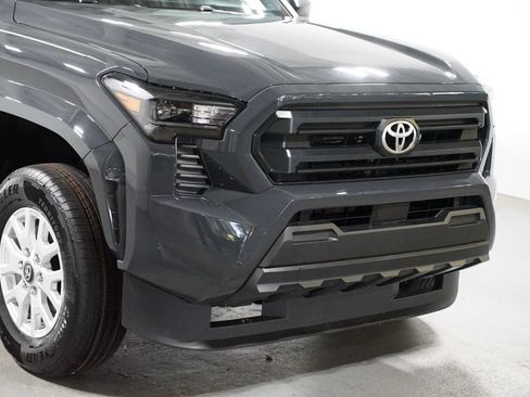 Certified 2025 Toyota Tacoma SR RWD image 4