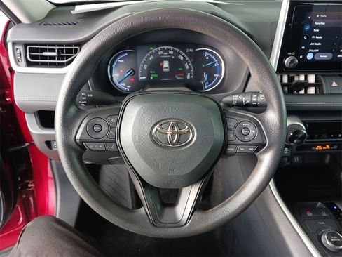 Used 2024 Toyota RAV4 XLE image 17
