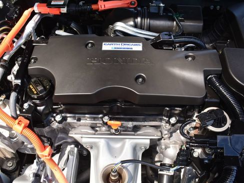 Used 2020 Honda Accord Touring image 28