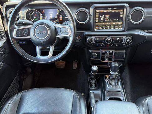Used 2021 Jeep Wrangler Unlimited Sahara AWD/4WD image 24