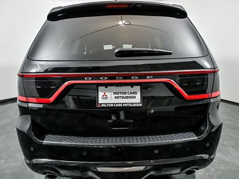 Used 2020 Dodge Durango R/T w/ Technology Group AWD/4WD image 8