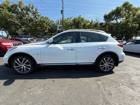 Used 2016 INFINITI QX50 2WD w/ Technology Package image 8