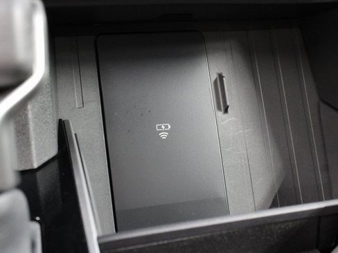 Used 2025 Toyota Sequoia Platinum image 62