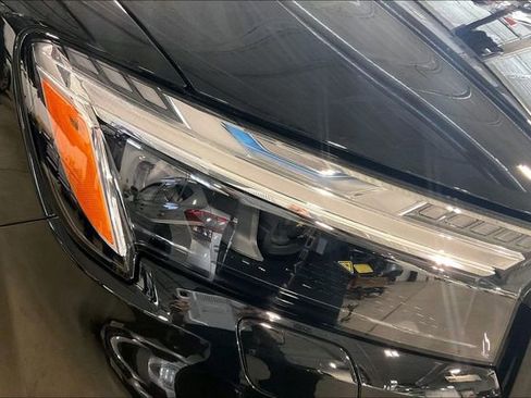 Used 2025 Audi Q7 3.0T Prestige w/ Prestige Package image 29