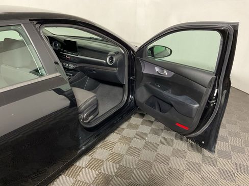 Used 2022 Kia Forte Sedan FWD image 34