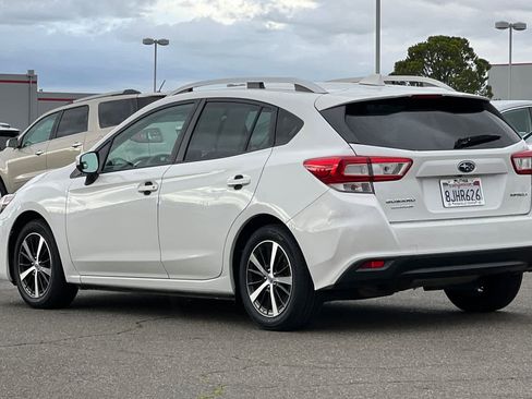 Used 2019 Subaru Impreza 2.0i Premium image 7