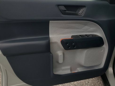 Used 2024 Ford Maverick XLT FWD image 19