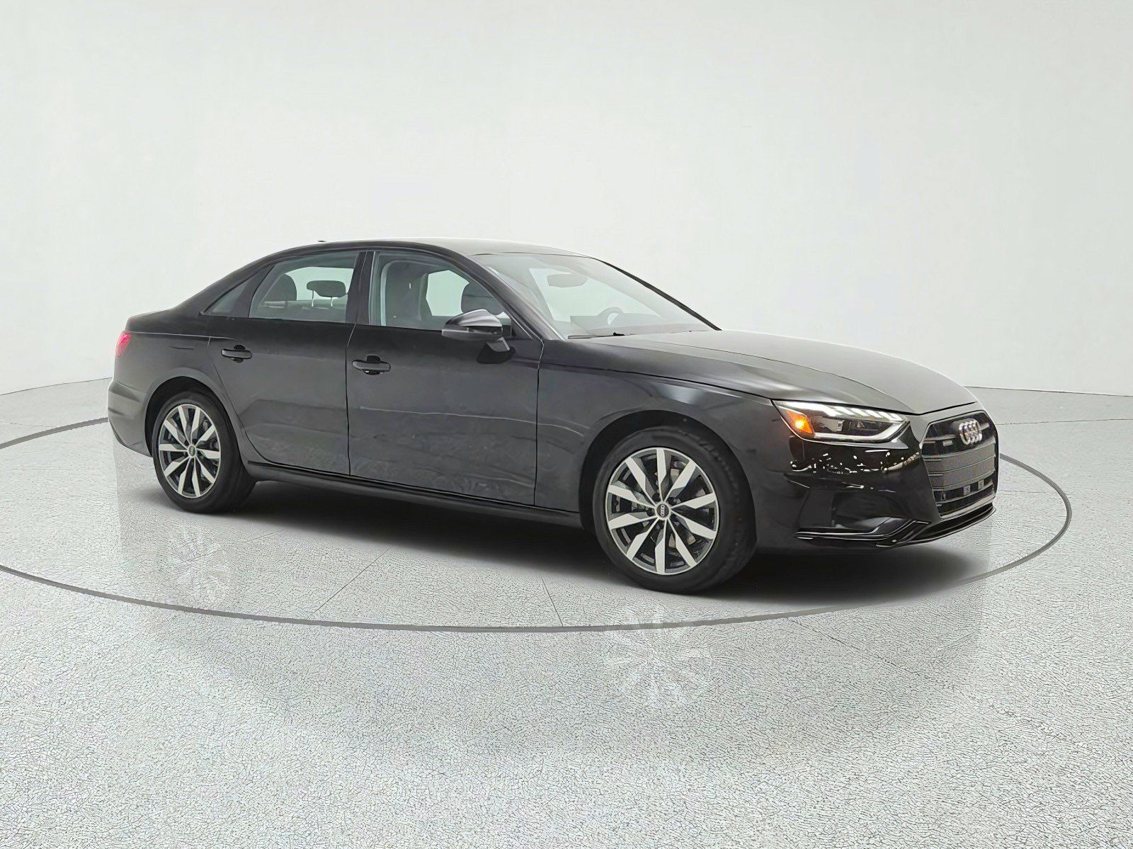 Used 2023 Audi A4 2.0T Premium Plus w/ Premium Plus Package AWD/4WD image 3
