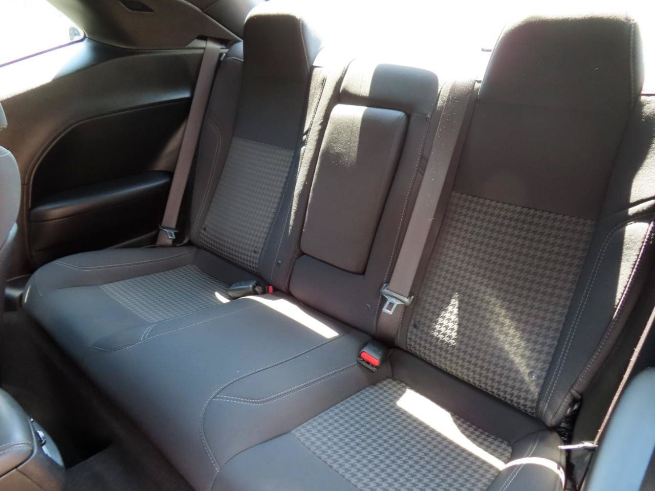 Used 2019 Dodge Challenger SXT RWD image 17