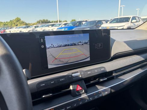 Used 2025 Kia K4 FWD image 22