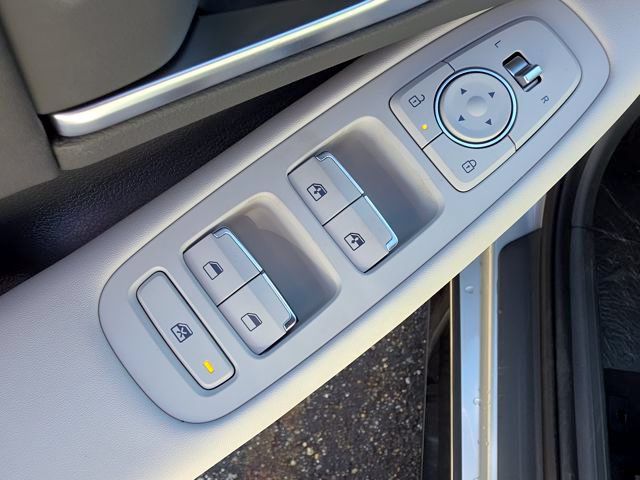 Certified 2026 Hyundai Sonata SEL AWD/4WD image 18
