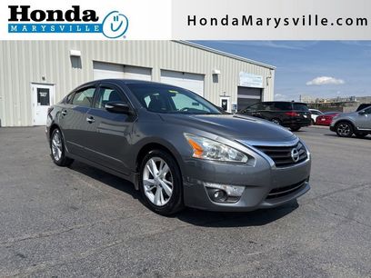Used 2015 Nissan Altima 2.5 SV w/ Convenience Package