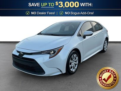 Used 2025 Toyota Corolla LE w/ Convenience Package