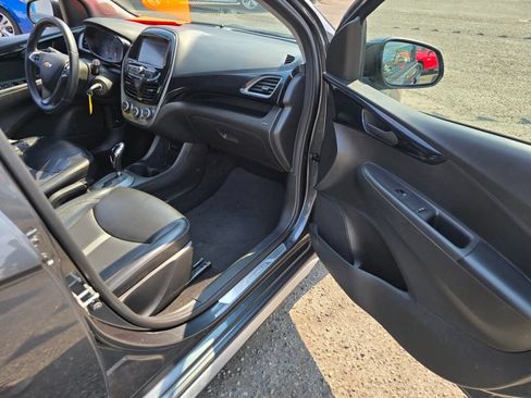 Used 2019 Chevrolet Spark ACTIV FWD image 12