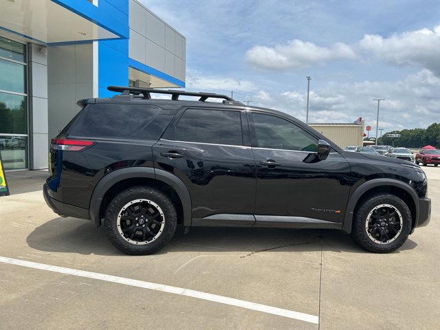 Used 2023 Nissan Pathfinder Rock Creek AWD/4WD image 15