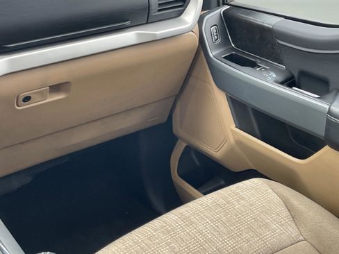 Used 2022 Ford F150 XLT w/ Equipment Group 301A Mid image 19