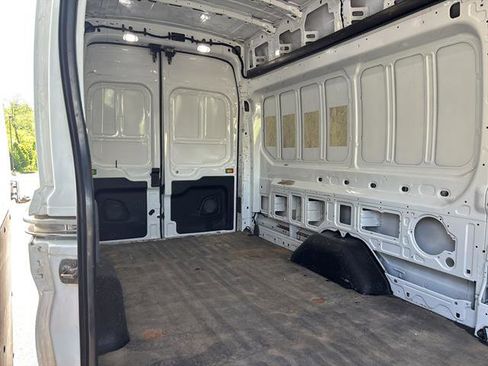 Certified 2021 Ford Transit 250 148 High Roof Extended RWD image 17