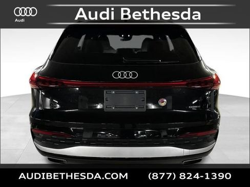 Certified 2025 Audi Q5 Premium Plus w/ Premium Plus AWD/4WD image 6