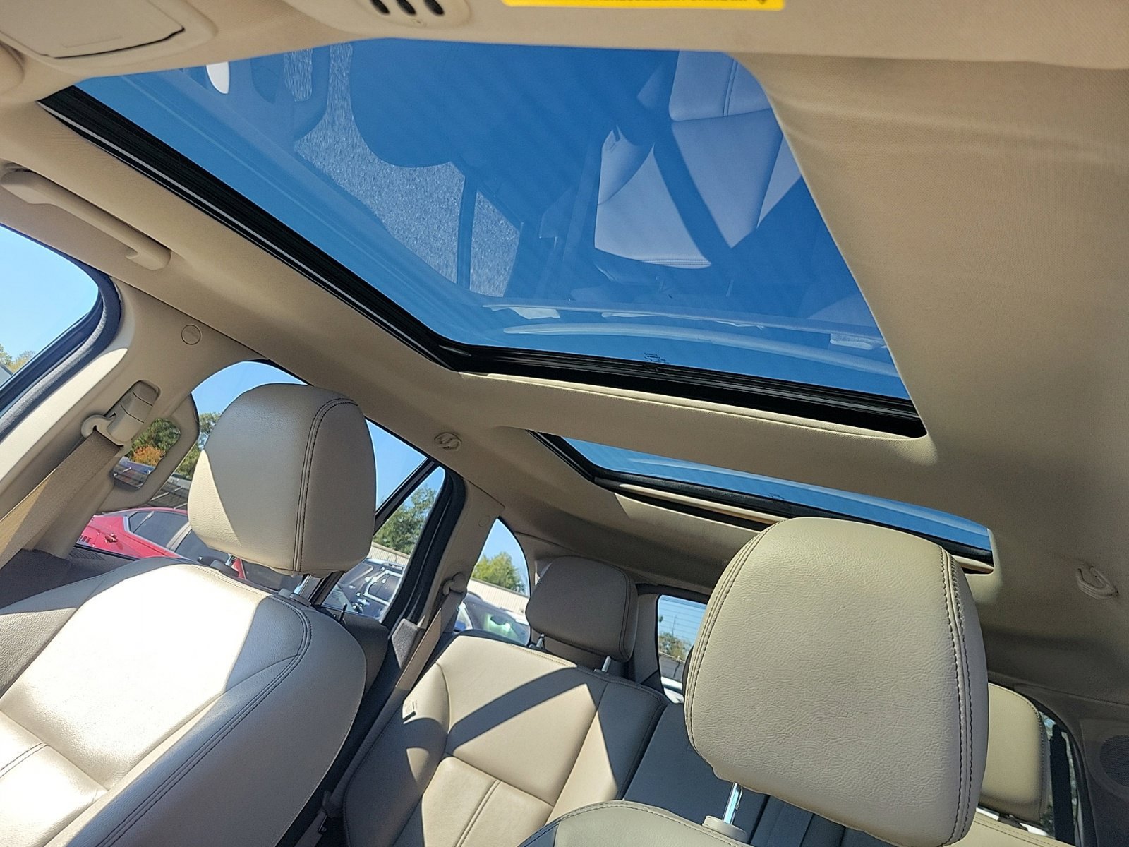 Used 2013 Ford Edge Limited FWD image 31