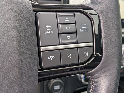 Used 2023 Ford F250 Lariat w/ Lariat Ultimate Package AWD/4WD image 15