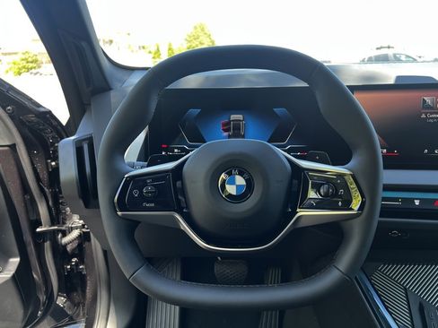 Used 2025 BMW X3 xDrive30i w/ Convenience Package image 13