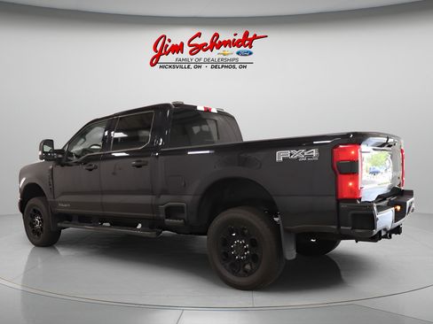 Used 2024 Ford F250 Lariat w/ Lariat Ultimate Package AWD/4WD image 4