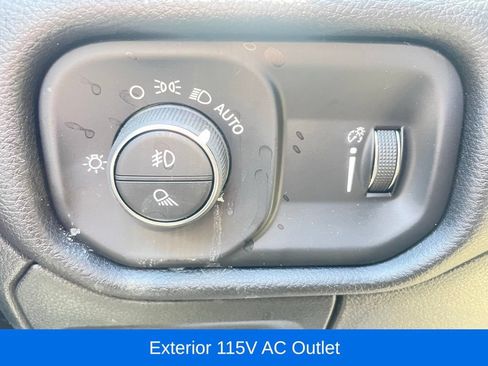 Used 2026 RAM 1500 Big Horn AWD/4WD image 18