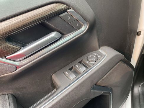 Used 2026 Chevrolet Silverado 1500 LT AWD/4WD image 24