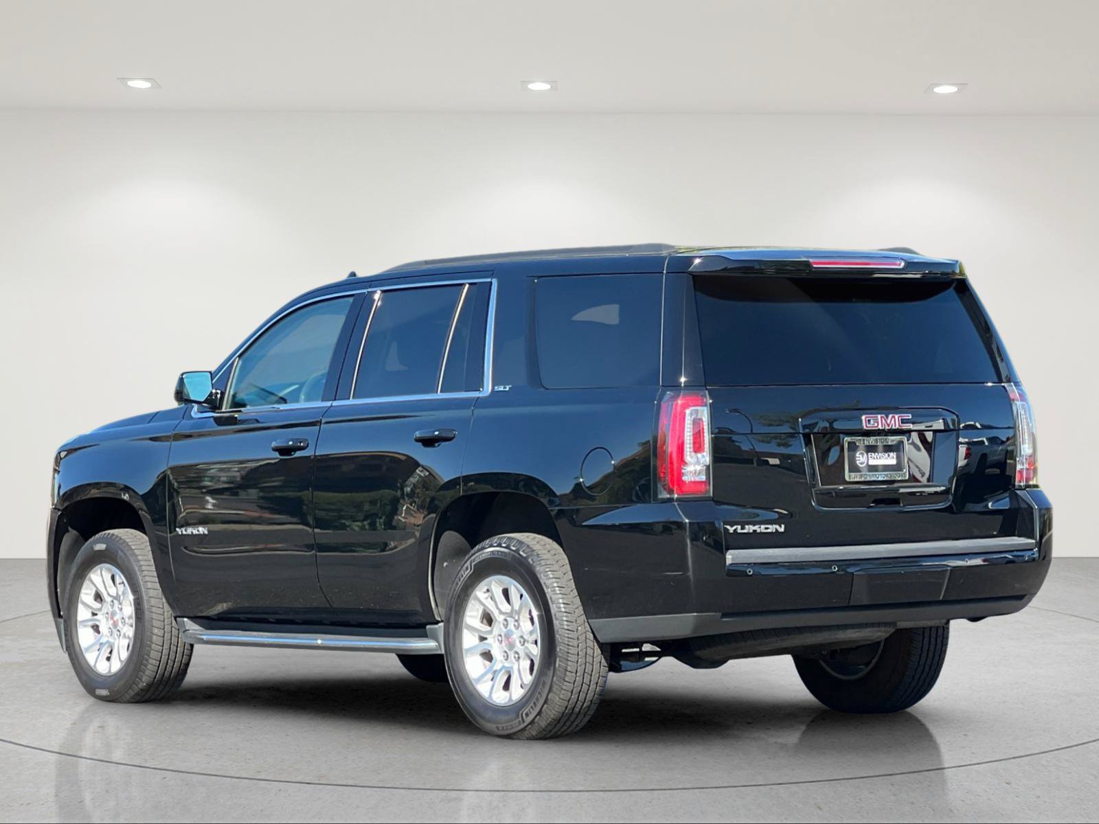 Used 2019 GMC Yukon SLT w/ Open Road Package AWD/4WD image 3