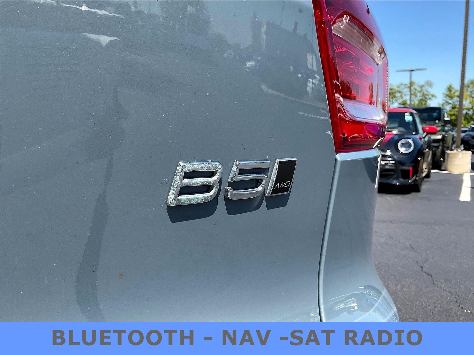 Used 2023 Volvo XC40 B5 Core AWD/4WD image 24