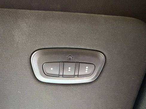 Used 2022 RAM 1500 Limited AWD/4WD image 26