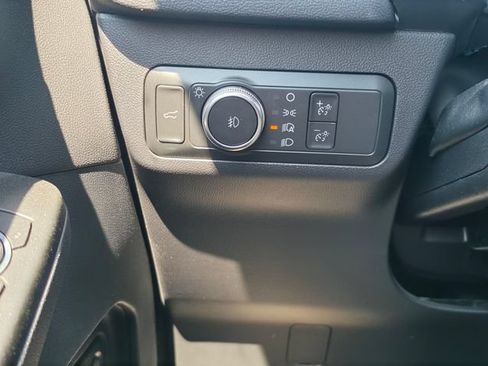Used 2022 Ford Escape SEL w/ SEL Stealth AWD Package image 25