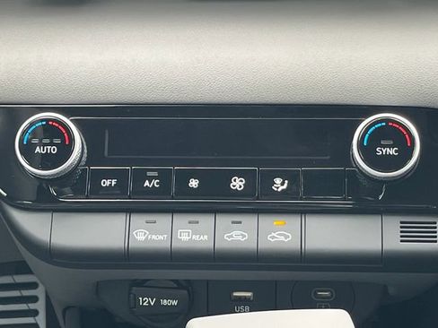 New 2026 Hyundai Elantra Sport FWD image 27