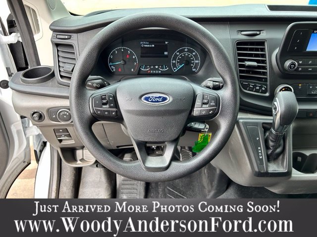 Used 2025 Ford Transit 150 Low Roof RWD image 9