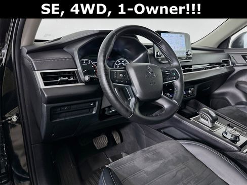 Used 2024 Mitsubishi Outlander SE image 10